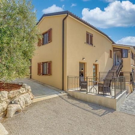 Rooms Nilda Musalez Exterior photo